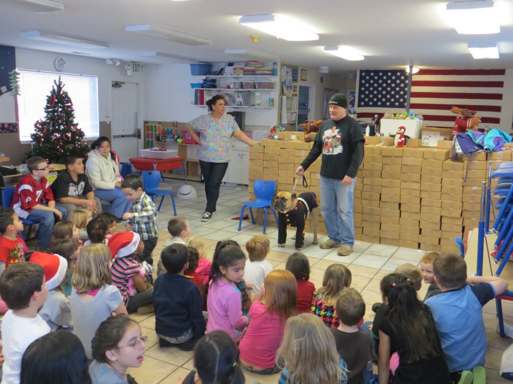 toysfortots2013bennioncarecenterbookdrop4pallets3.jpg